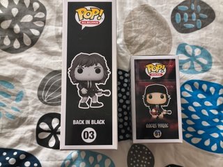 Lote Funkos ACDC Angus Young