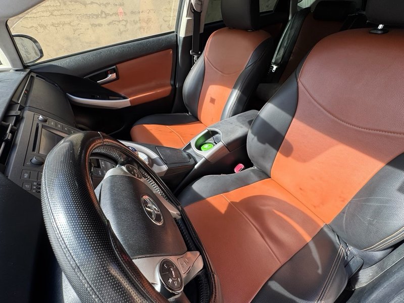 Toyota Prius 2013, foto 7