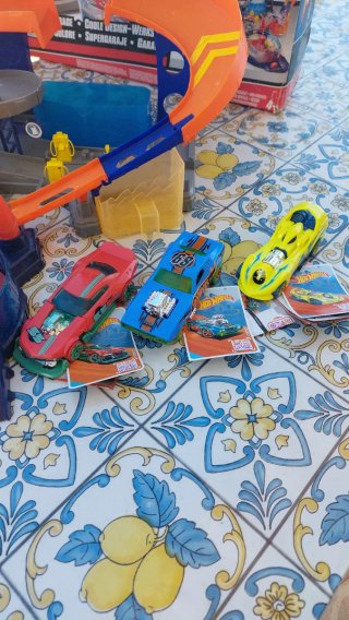 Pista Hot Wheels Color Shifters Custom Garage