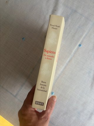 Sapiens. De animales a dioses / Sapiens: A Brie...