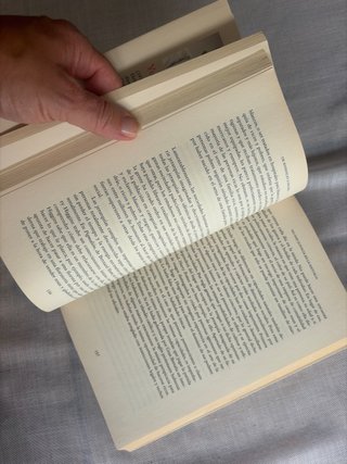 Sapiens. De animales a dioses / Sapiens: A Brie...