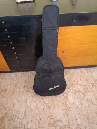Guitarra Admira Paloma Adulto + Funda