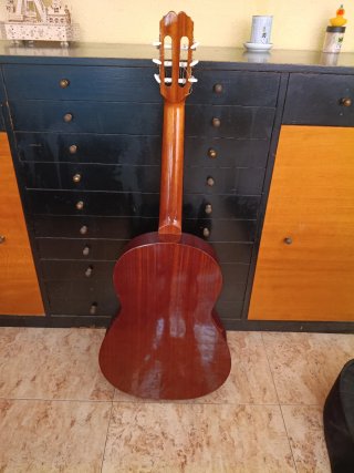 Guitarra Admira Paloma Adulto + Funda