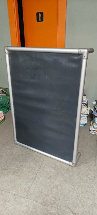 Cama Kuranda XXL para perros impecable. 290€ cuest