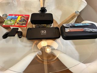 Nintendo Switch 2 + 3 juegos + funda