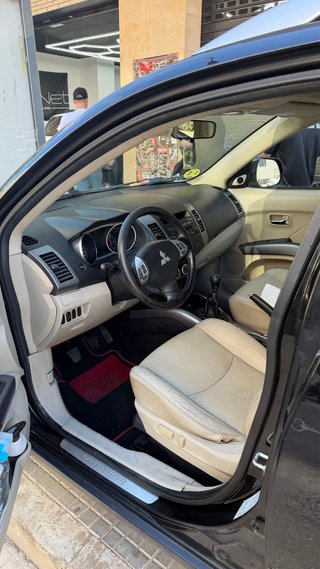 Mitsubishi Outlander 2007