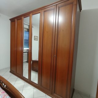 Armadio camera da letto in legno