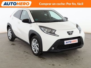Toyota Aygo X Cross 1.0 Play