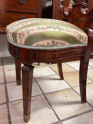 Silla antigua Caoba -6 Uds disponibles