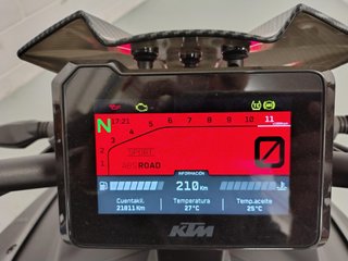 KTM 1290 SUPER DUKE R