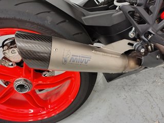 KTM 1290 SUPER DUKE R