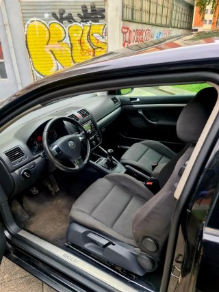 Volkswagen Golf 2005