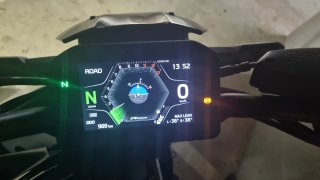 Kawasaki Z900 Negra/Gris
