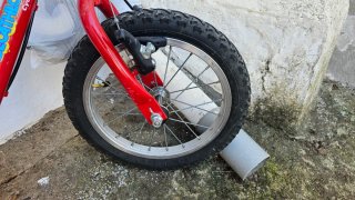 Bicicleta infantil Decathlon 14 roja