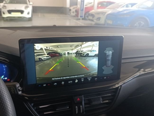 Ford Focus 1.0 Ecoboost ST-Line 2023, foto 9