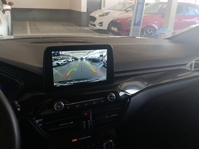 Ford Kuga 2023, foto 9