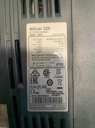 Variador de Frecuencia Schneider ATV32D