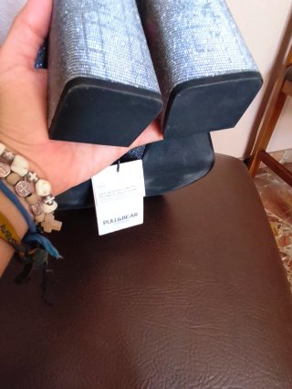 Botas Pull&Bear plateadas talla 36