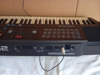 Teclado Roland E-12 Vintage