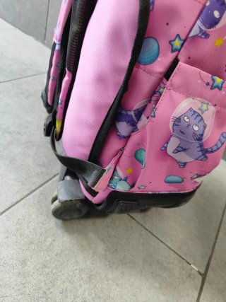 Mochila con ruedas Totto rosa