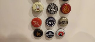 Imanes y llaveros retro chapas recicladas