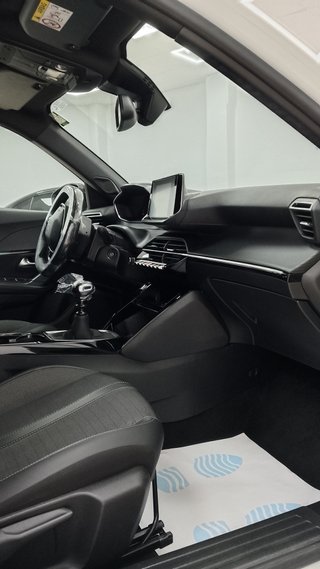 Peugeot 2008 2023