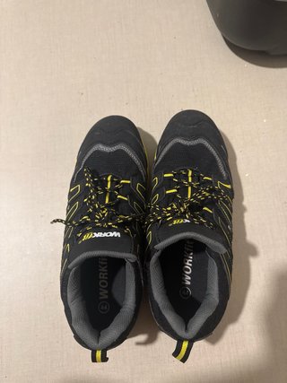 Zapatos de seguridad WORK negros y amarillos