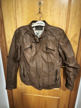 Chaqueta de Cuero Marrón