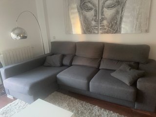 Sofá chaise longue gris de tela