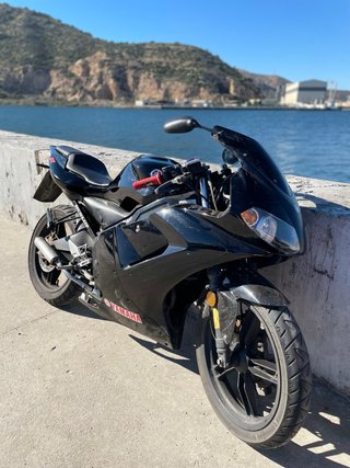 Yamaha TZR 50 Negra