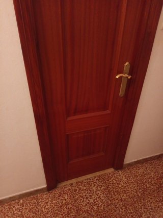 Puertas de Paso de Madera con Cristal