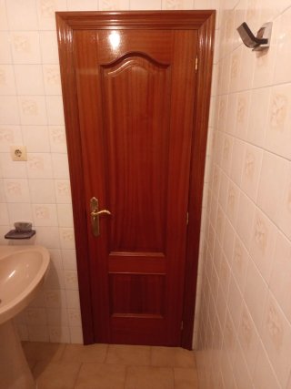Puertas de Paso de Madera con Cristal
