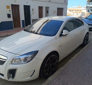 Opel Insignia 2012