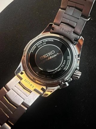 Seiko Ignition Solar Titanio