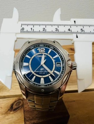 Seiko Ignition Solar Titanio