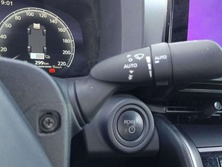 Toyota C-HR 1.8 Advance Hybrid 140