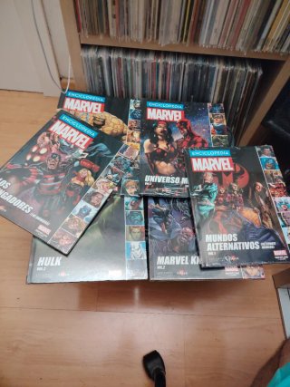 Lote N4.  6 Comics. Marvel