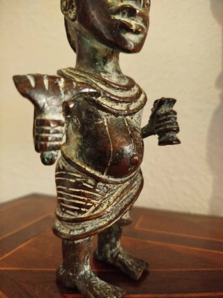 Figura de Bronce Arte Africano