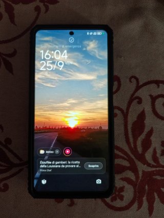 Xiaomi Redmi Note 12 Pro+ con cover