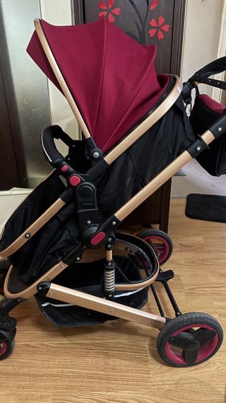 Carrito de Bebé con Capota Granate