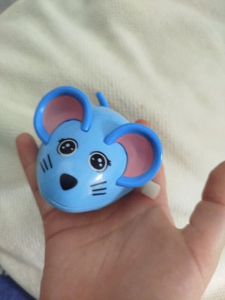 Ratón de cuerda azul y rosa