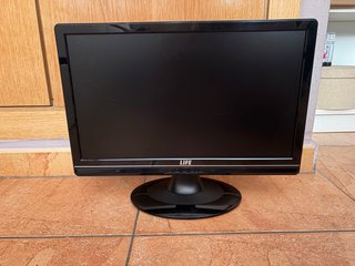 Altavoces + Monitor