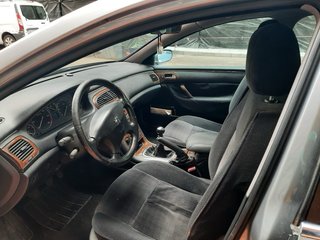 Peugeot 607 2003