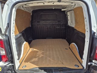 Peugeot Partner Standar 1.5BlueHdi 100cv año 04/21
