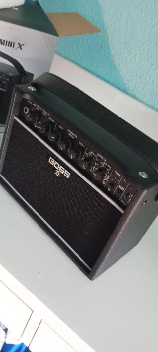 Amplificador Boss Katana-Mini X