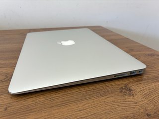 MacBook Air 2015 i5 8GB RAM 500GB SSD