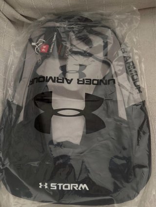 Mochila Under Armour UA Storm Gris Negra