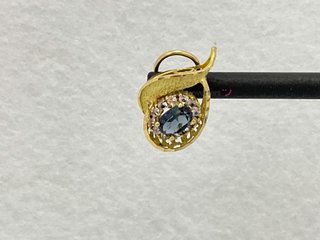 pendientes oro 18k con piedra