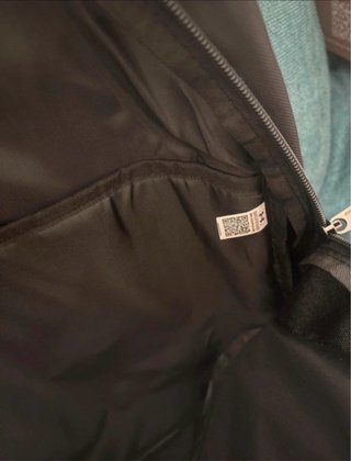 Mochila Under Armour Negra y Gris