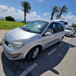 Renault Grand Scenic 2005  itv hasta agosto 2027